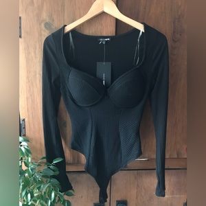New ! Fashion Nova Black Pauline Bodysuit - Size Medium